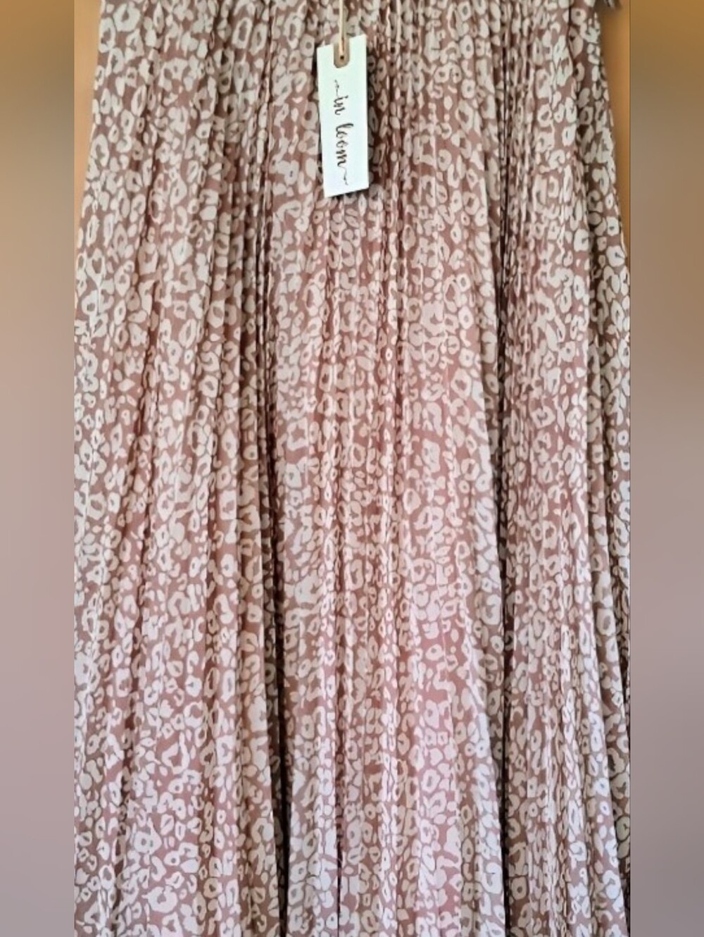 NWT IN LOOM Dusty Pink & Ivory Leopard Spot Pleated Midi Skirt - Picture 3 of 6